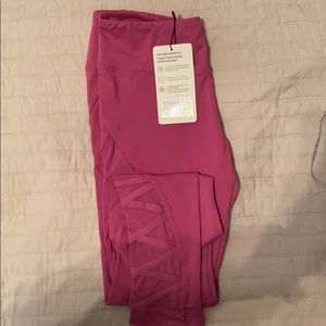 The Free Yoga Pants